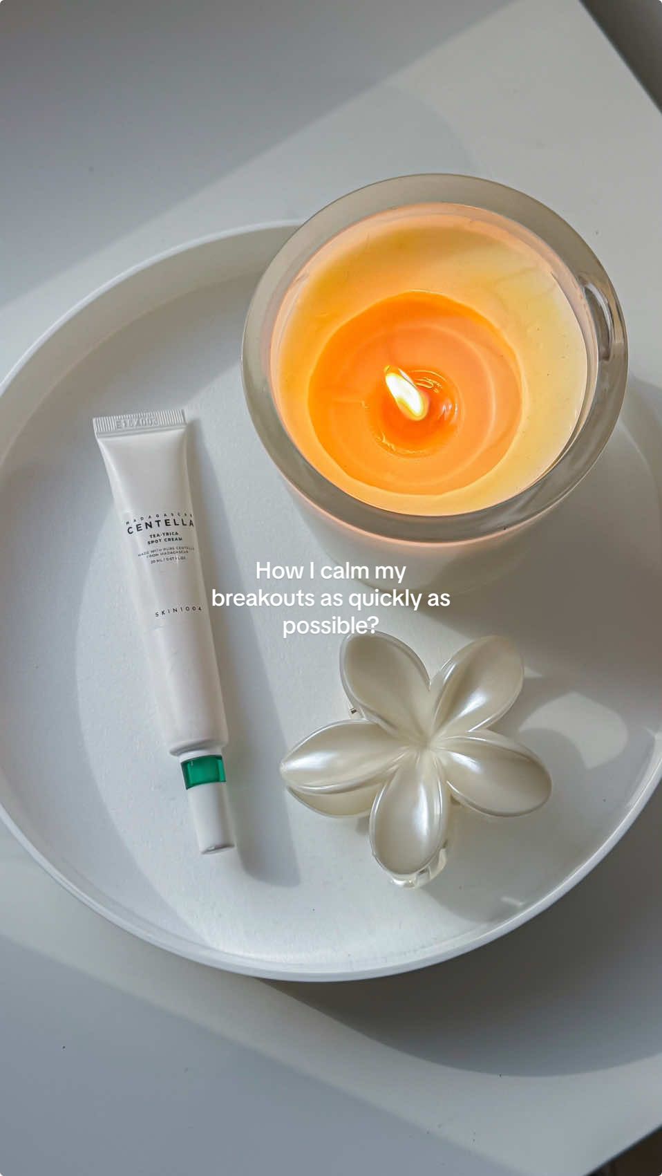 you can use this as a powerful pimple patch alternative as well ✨ #skin1004 #skin1004spotcream #teatricaspotcream #spottreatment #acnetreatment #skincaretips #kbeauty #centellaspotcream #acnecare #pimple #pimplepatch #skincare #skin #sensitiveskin 