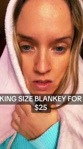Don’t miss out on this king-size wallet blanket that you can score for just $25. Free shipping. #CozySeason #ColdWeather #WinterWeather #KingsizeBlanket #CozyBlanket #SavingMoney #TikTokShop #ShopBlackFriday #ShopChristmasShopping##TikTokShopCyberMonday #TikTokShopHolidayHaul