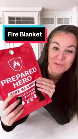I think this Fire Blanket should be a must-have in every home! #fireblanket #preparedhero #firesafety #safetyfirst #TikTokShopBlackFriday #TTSLevelUp #TTSDelight #TikTokShopCyberMonday #TikTokShopHolidayHaul #starcreatorcompetition 