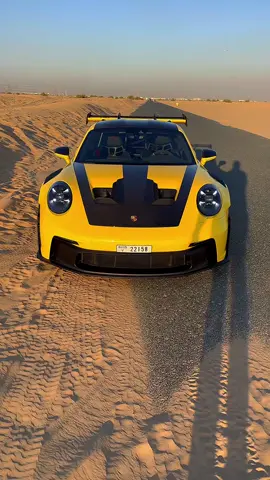 الله يرزقكم مثلها 💛 #carsoftiktok #salehnikon #yellow #porsche 
