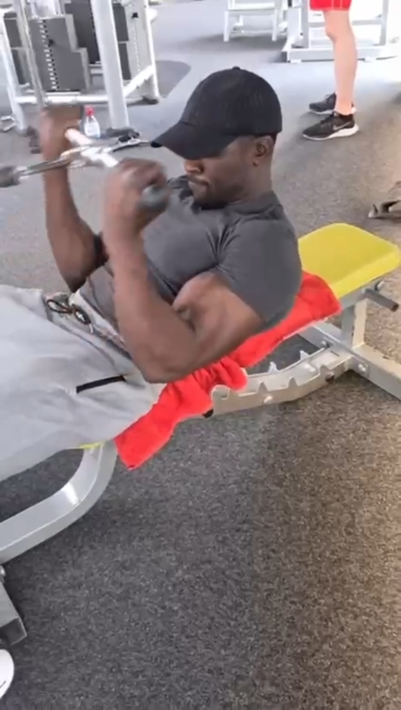 #vivanordhorn #sudanese_tiktok #arme #xbcyza #Fitness #GymTok #fürdich #fyp #Lifestyle #motivation #trainingday 