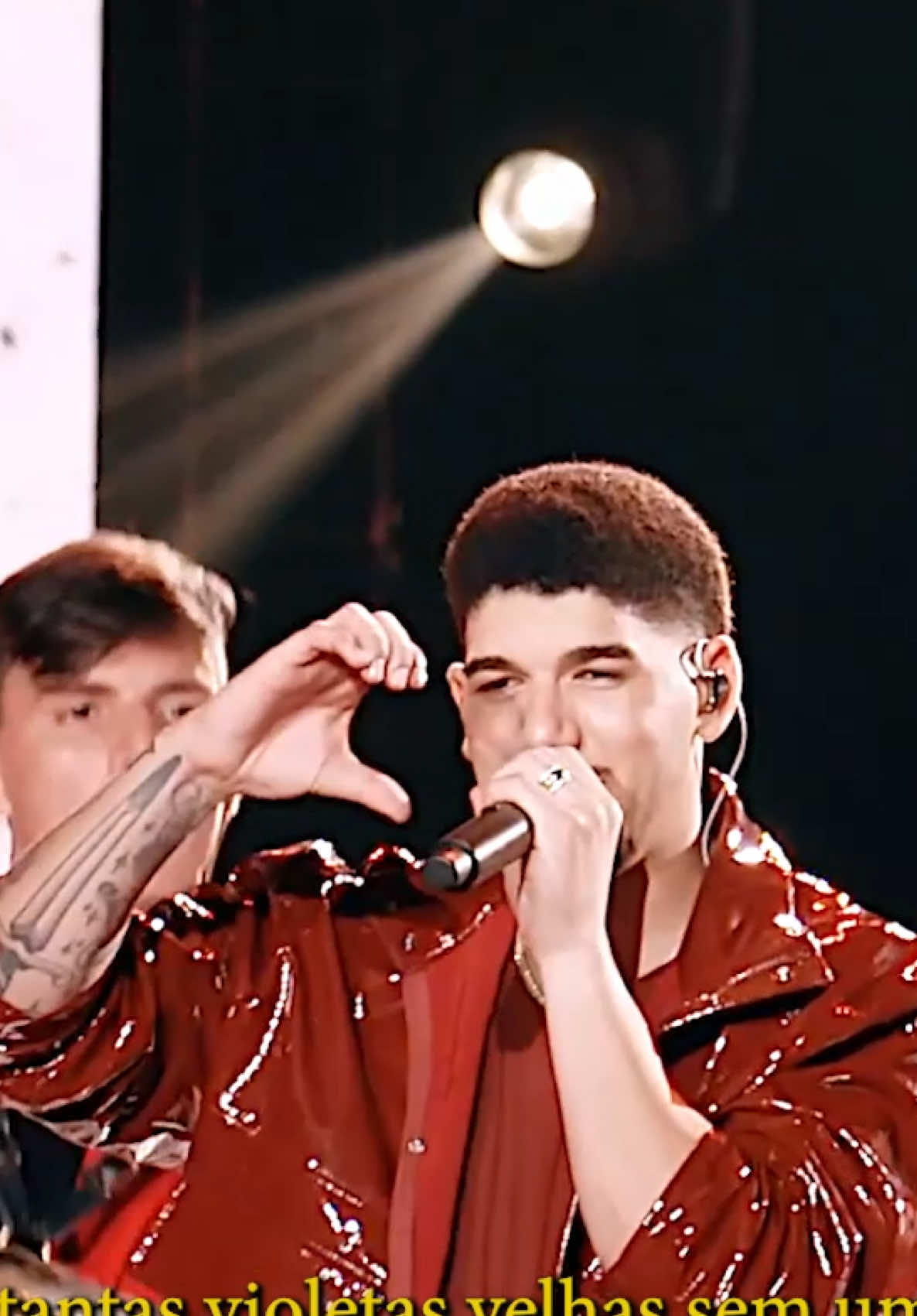 Tenho certeza que “Chão de Giz” já foi trilha sonora  pra muitos de vocês. É uma honra homenagear o #ZéRamalho e essa obra tão especial na vida dos brasileiros. ❤