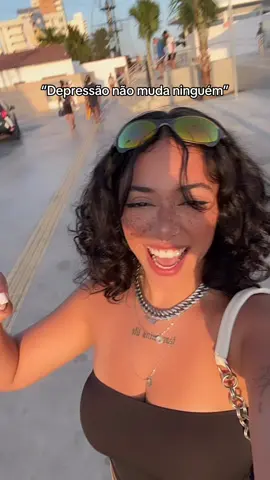 A verdade por trás desse vídeo é que eu raspei a cabeca pela primeira vez em depressão mas me encontrei na carequinha, me curei e fui feliz assim por anos. #trend #foryoupage❤️❤️ 