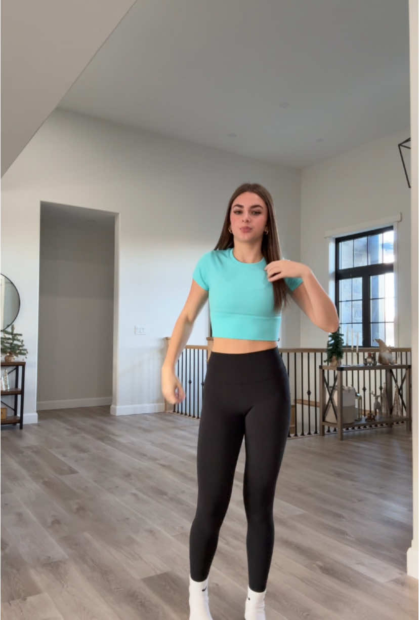 hello #fyp #viral #fyp #xyzbca #cool #averyforester #OOTD #outfitinspo 