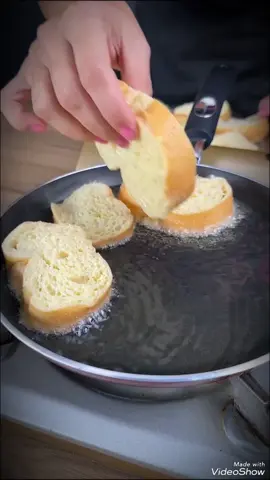 Plats français avec du pain#cuisinemaison #LIVEFest2024 #طبخ #وصفات_طبخ 