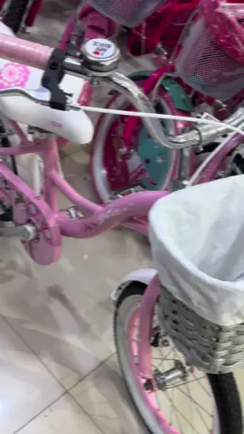 Bicicleta Campera aro 16” ideal para niñas de 4 - 7 años… Descripción: -Marca: gta -Canasta: tejida plastificada -Timon: Aluminio - Frenos: v-brake Aluminio -Asiento: Acolchado -Pedales: Aluminio -Aros: Aluminio #bicipony #bicicletasdeniñas  #camperas 