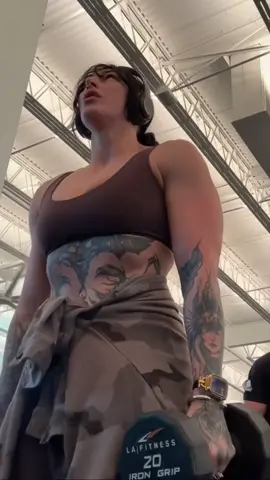 Rhea’s newest workout video! She’s always getting stronger 💪🏻💪🏻😍😍 @Rhea Ripley  #rhearipley 