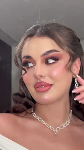 مكياج عروس فخم ❤️‍🔥❤️‍🔥 @Jouryhair  #مكياج_عرايس #مكياج_عروس #مكياج_عروسة #مكياج #عروسة #عروس #مكياج_عروسه 