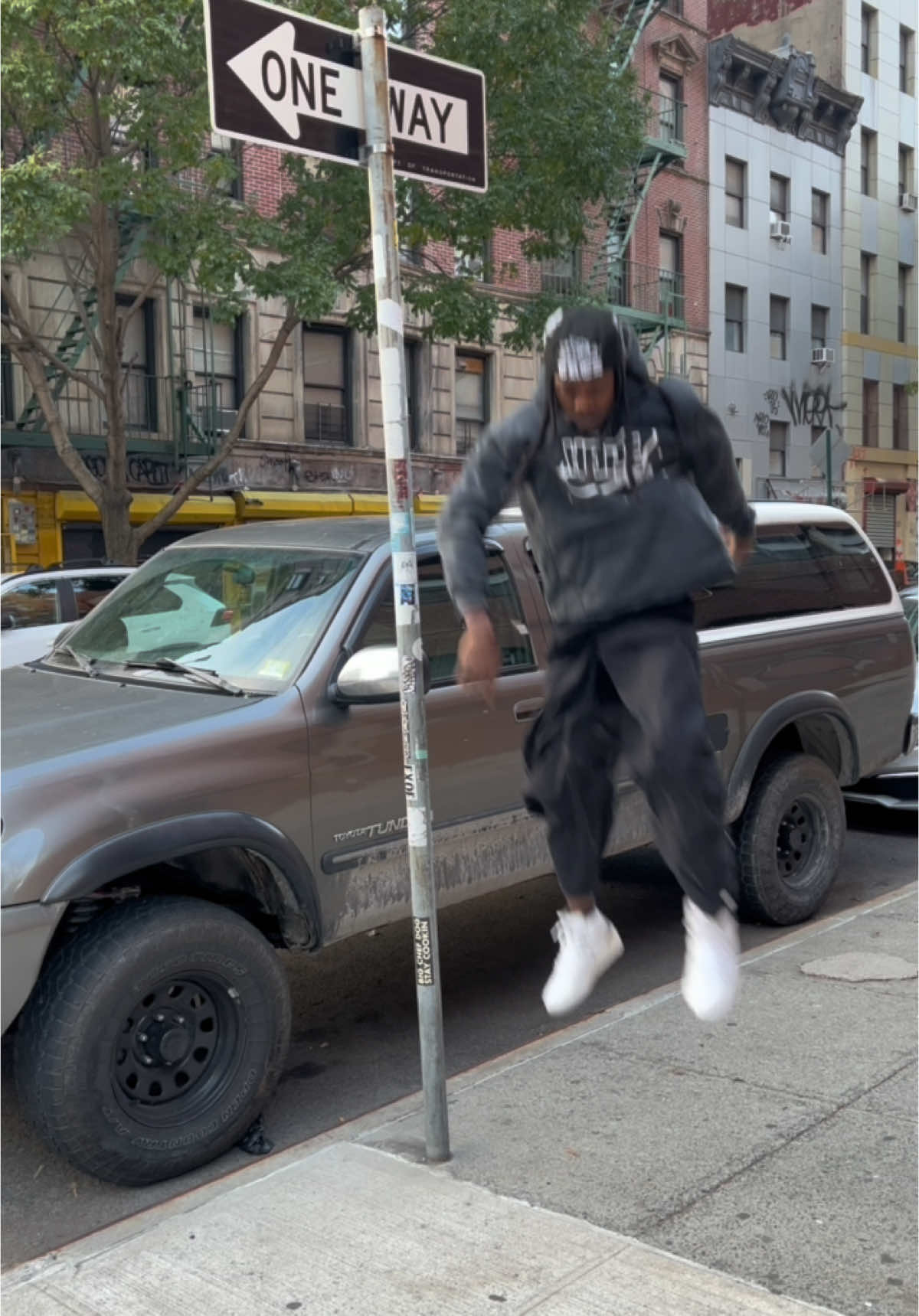Can someone Explain ⁉️🕺🏙️🔥👀 …#fyp #foryoupage #wafflekozik 
