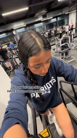 6 days a week #fypシ #gymgirl #gym #stairmaster #cardio #haileyfernandes 