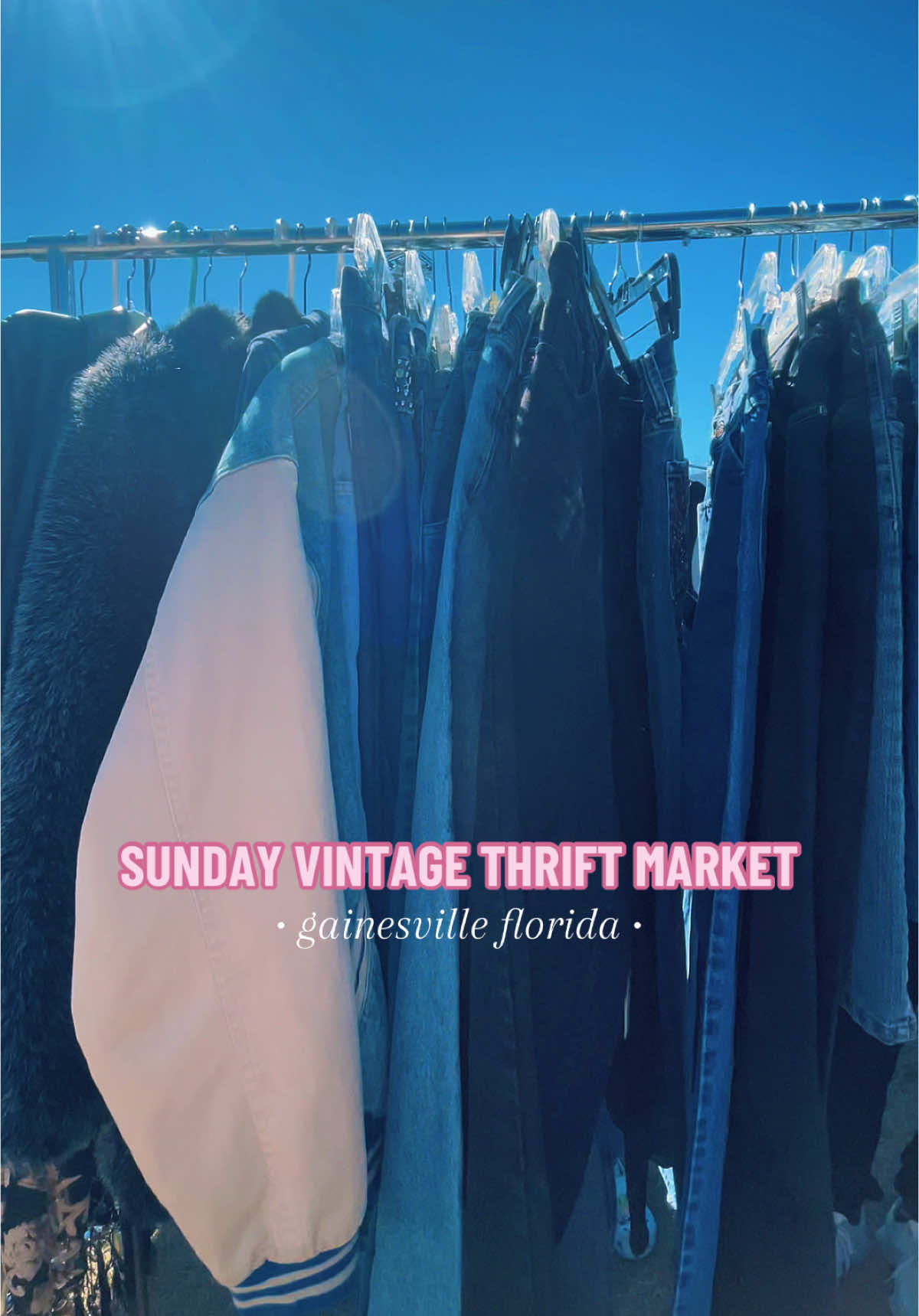 Love a good gainesville thrift 👖✨ #gainesville #thrift #thriftmarket #vintagemarket #thingstodo #thingstodoingainesville #gainesvillefl #collegelife 