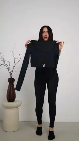 #fashiontok #OOTD  #StreetStyle  #minimalfashion #kiev #ukraine #girls #look #foru #you 