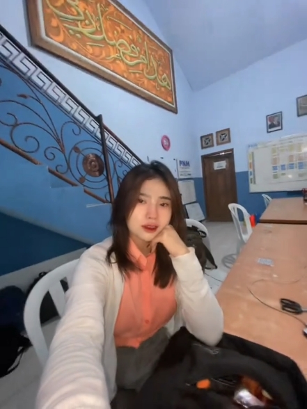 MEKAR SAK WONG WONGE