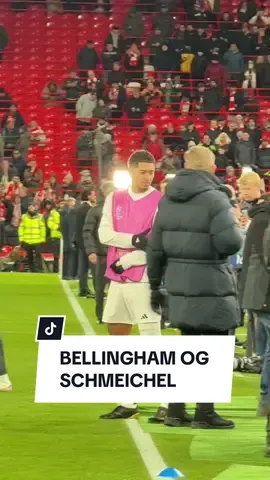 Bellingham 🤝 Schmeichel! #bellingham #schmeichel #realmadrid #ucl #anfield #liverpool #jude #jb 