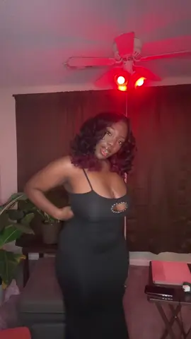 🖤 baddies to my left and my right #melaninpoppin #melaninqueen #littleblackdress #tiktokshop #chocolategirl #thickerthanasnicker 