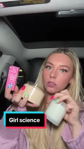 #TooFacedPartner What’s wrong with my jaw 🎀🧪 Kissing Jelly Lip Oil Gloss available @sephora #girlscience @Too Faced 