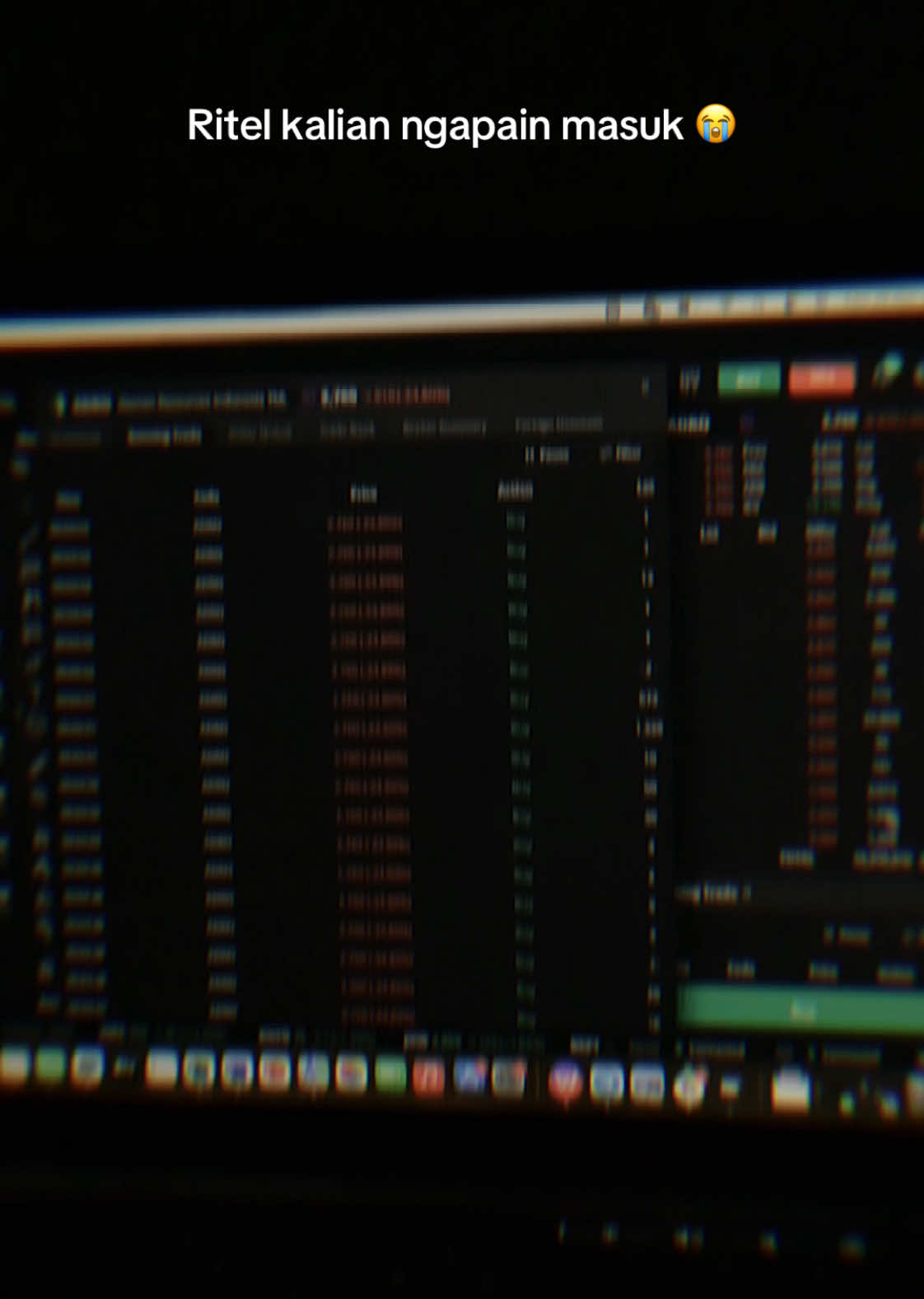 Dari volume pembelian ritel sedekah ke bandar 😭 Ini besok bisa jadi masih arb tau tunggu senin minimal,memang kalian pahlawan bursa 🤣😭 #trader #trading #investor #investing #saham #valueinvestor #valueinvesting