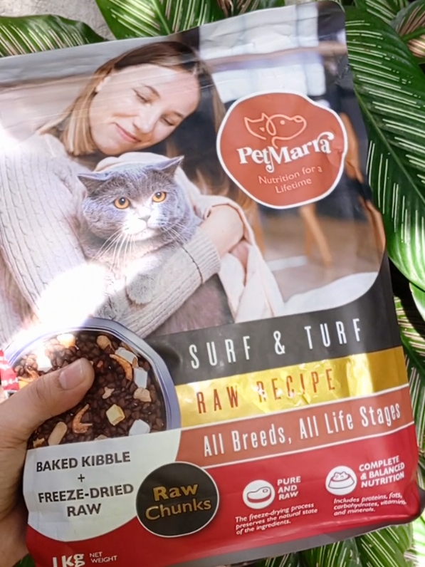PetMarra Adult Cat and Kitten Dry Food Raw Recipe Surf and Turf 1kg #petmarra #catfood #nympha #hyunjangnim Cat Food Recommendations / Essentials for kittens / Pet Supplies TikTok Shop