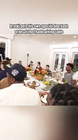 Nah druski really got his own order 😭 #kaicenat #kevinhart #druski #fyp 