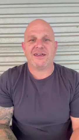 What a beautiful moment i had yesterday and a wonderful way to connect with my dad ♥️ The feedback was overwhelming, so many people had also experienced this kind of moment. I am also bless to have recorded a video to the future with my dad and I wanted to share with you exactly how i did that 🎥 I hope that every family can have a precious memory just like I captured. Big love to all those suffering grief and RIP shonky ♥️