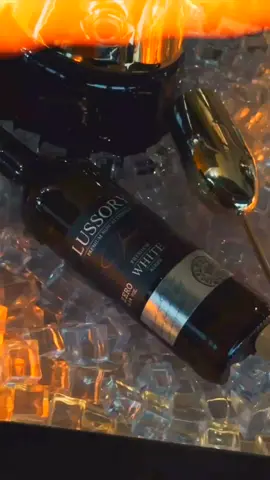 ڤي لاونج حيث فخامة التفاصيل تصنع الفرق✨ #ڤي_لاونج #الرياض #حي_قرطبة #v_lounge #تجربة_لا_تنسى 