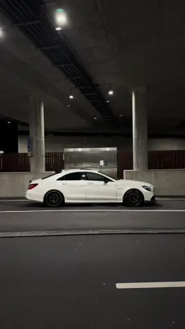 Timeless ✨ ———————————————— #cls63amg#cls63#amgmuscle#v8biturbo#amggang#w218#cls63samg#benz#affalterbach 