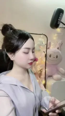 #em #nghèo #lắm… #đừng #làm #tổn #thương #em Em #không #có #tiền #đi #chữa #lành #đâu 😊 #xuhuongtiktok #🤭 