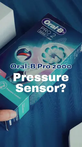 Berus gigi dengan pressure sensor! Kau hado? Cepat try guys! Nak jaga kesihatan gigi upgrade your electric toothbrush now! #Electrictoothbrush  #Oral-BPro2000 #Oral-B #Oral-BMalaysia #Advanced
