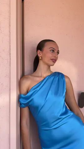 Introducing the Hailey dresss. Make a statement this festive season 🩵 #fashiontiktok #styletips #fashion #OOTD #fyp 