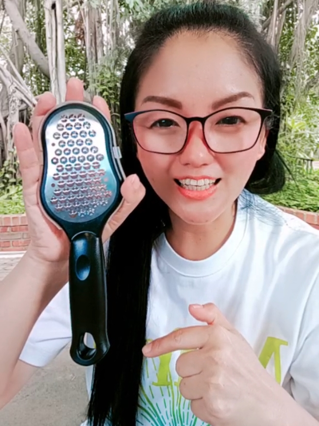 ตะใบขัดส้นเท้าแตก #ตะไบขัดส้นเท้าแตก #ใช้ดีบอกต่อ #Tiktok ครีเฮเตอร์ หมิว@พี่หมิว ป้ายยา @พี่หมิว ป้ายยา @พี่หมิว ป้ายยา 