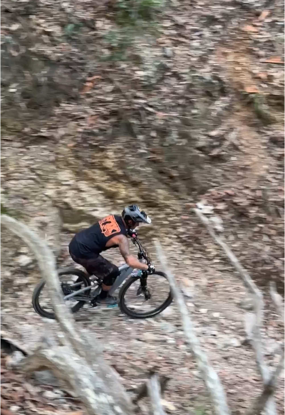 Black trails - we have a system 😜 #emtb #mtb #fyp #foryou #foryoupage #blacktrailriders #blacktrails #mtbtrail #rideordie🤘🏻 