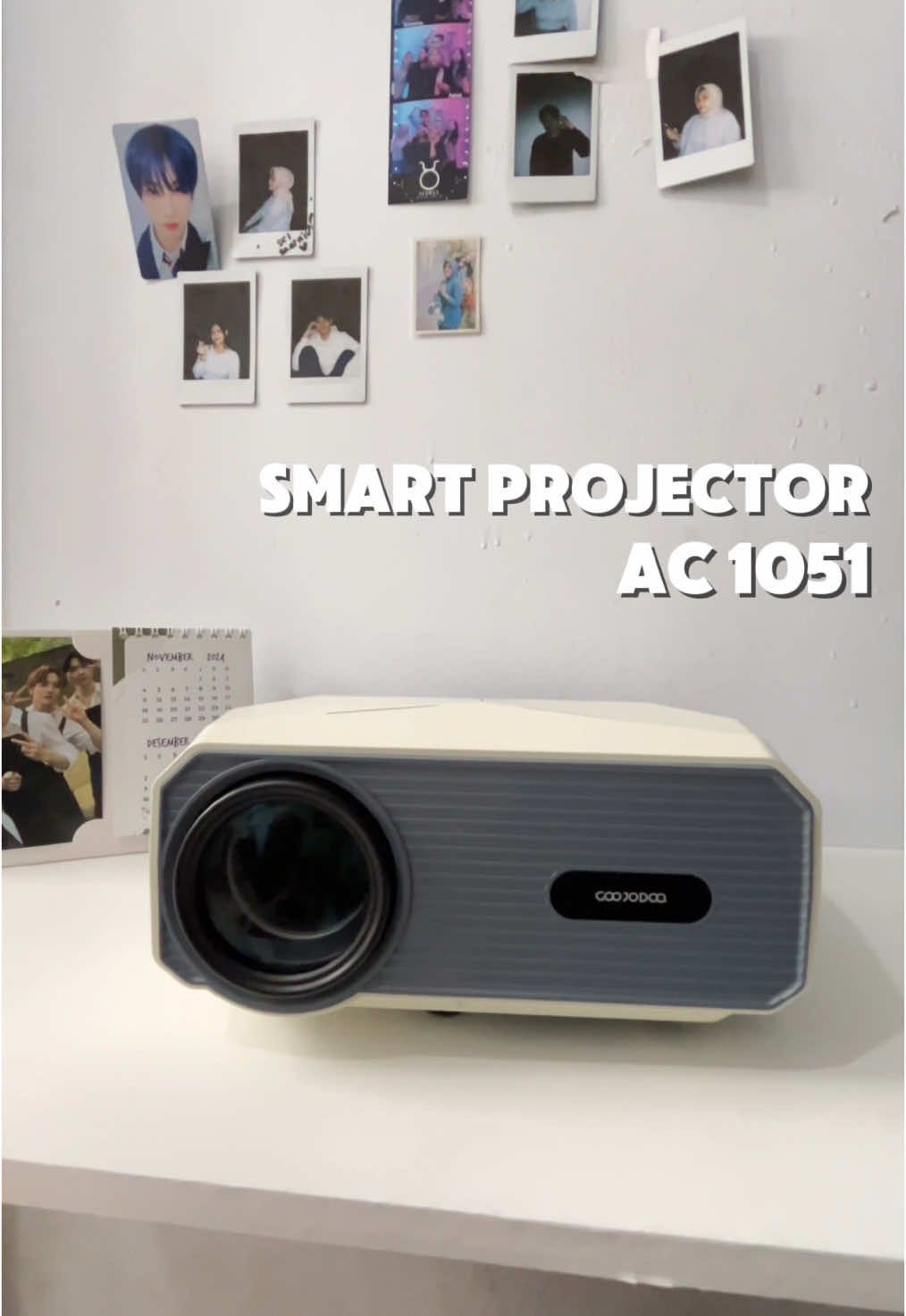 Buruan ganti cara nonton lama kamu, dengan nonton pakai smart projector dari GoojodoQ ini ‼️🤩🎥  #arl #smartprojector #miniprojector #proyektormini #proyektorandroid #Proyektor With Tv 
