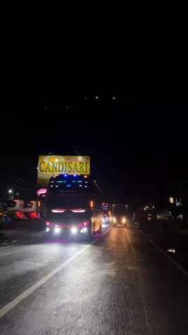 dancokkk . . . #fyp #videobus #cinematic #busmaniacommunity  #cinematikbus #storybus #raisongapusi  #busindonesia #tiktokpelit #fypage  @nopalepale @_ @𝙁𝘼𝙎𝙏 𝙍𝘼𝘽𝘽𝙄𝙏 🐰 @_m.rifkiaditya_ 