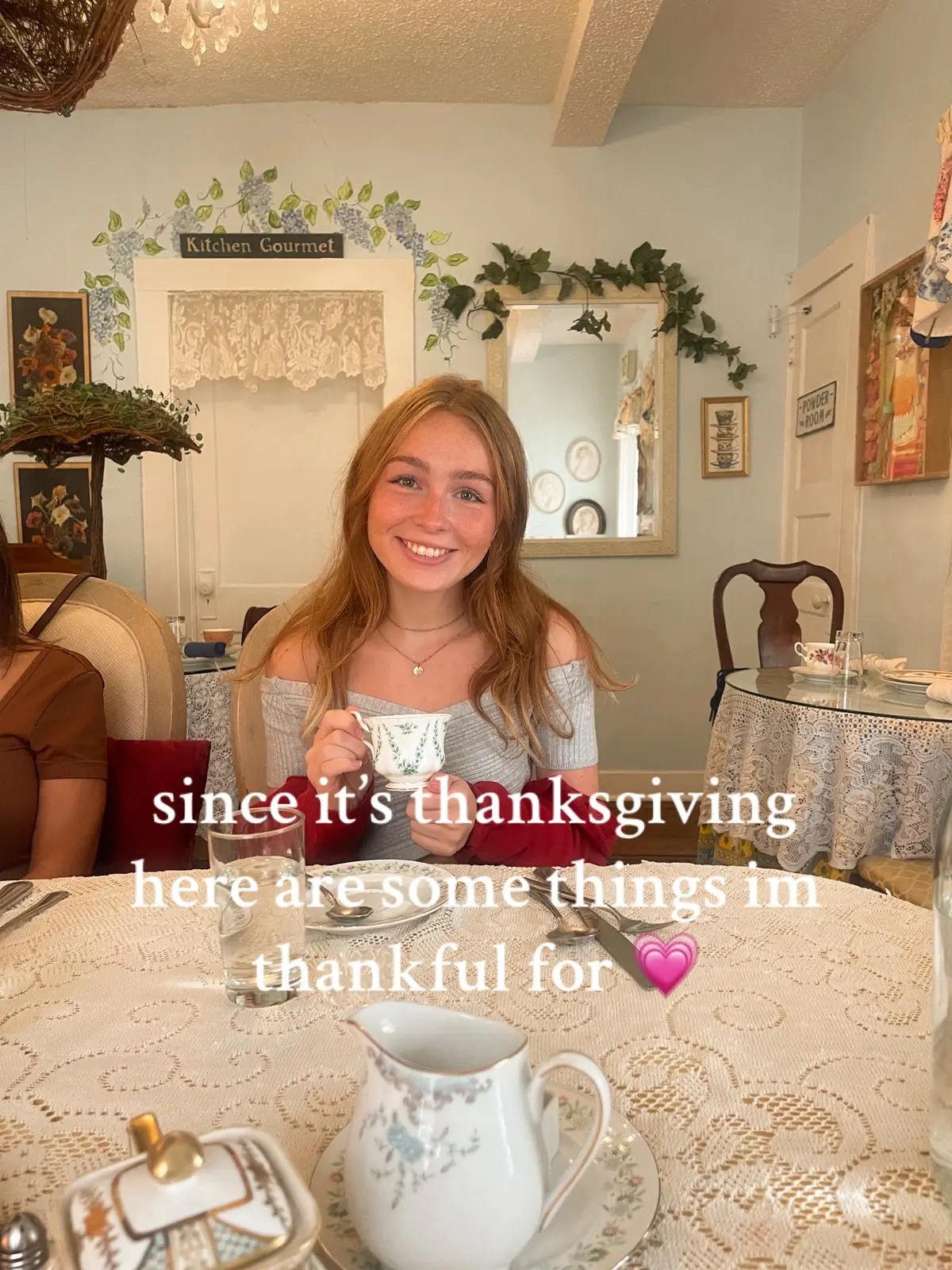 since its thanksgiving, i wanted to take some time to appreciate the things ive been blessed with. i have so much to be thankful for and im so rich in life! i love you all #fyp #thanksgiving #thankful #family #friends #bf #life #nature #pets 