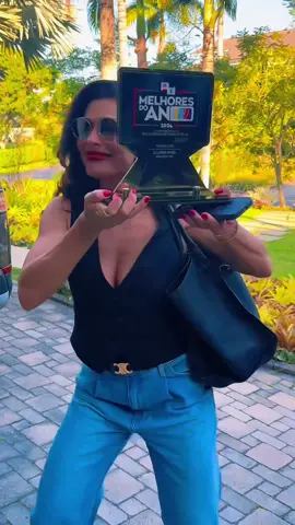 Amei o prêmio, @Portal NaTelinha. Grupos, fandom, fãs!!! Muito obrigada!! Vocês são demais!