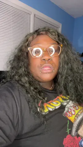 The way “HEY POOKIE” scratches my brain every time i hear it 😭 oh guess who got new glasses?  #transition #MakeupTutorial #fyp #foryoupage 