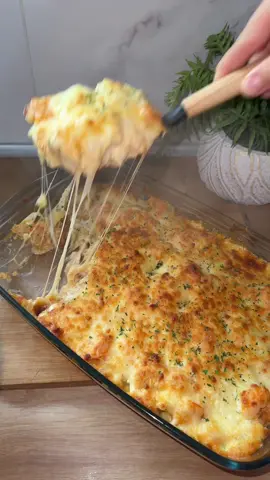 Gratin pomme de terre #pourtoi #fouryou #fouryoupage #recette #recettefacile #recettesimple #المغرب #ideerecette #viralvideo #recettefacileetrapide #cuisinefacile #gratin 