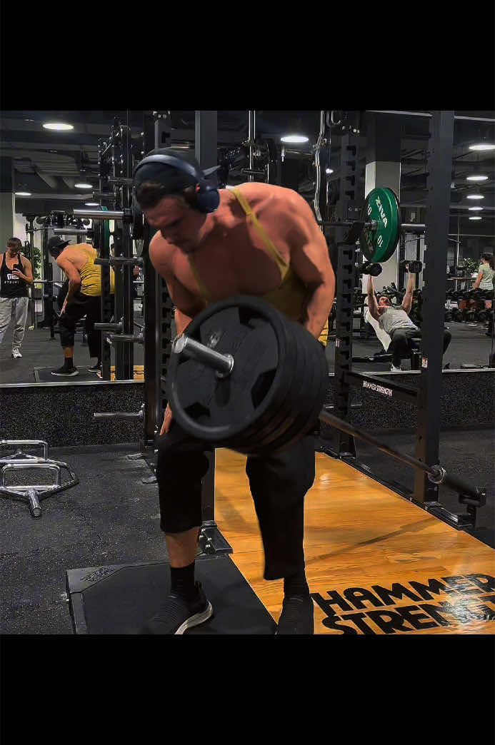 120KG T-Bar Rows🤯 #Fitness #tbarrow #rows #backtraining #beastmode #power #fyp #foryou#CapCut 