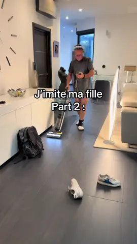 🤣🤣On se retrouve sur ig: martial_blin #unpapacommecaourien #Home #daughter @Cynthia Blin 