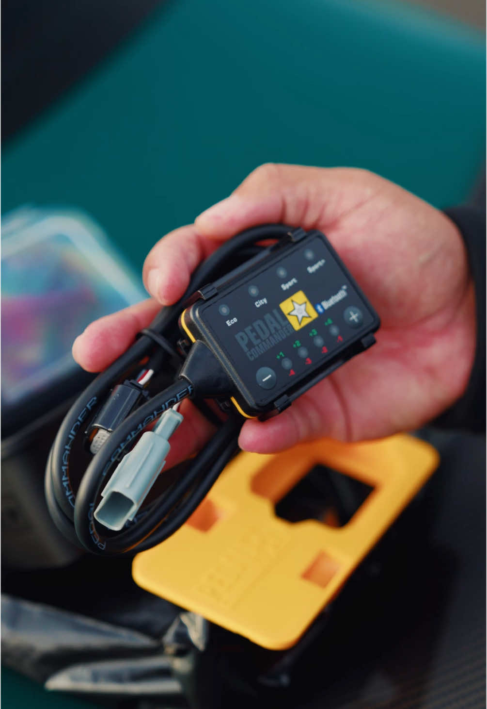 Looking for that next Xmas present? Tired of that delayed lag when you accelerate in your car? Want to make your car more fun to drive? Order your @ᴘᴇᴅᴀʟ ᴄᴏᴍᴍᴀɴᴅᴇʀ WORLD'S BESTSELLING THROTTLE RESPONSE CONTROLLER. Making your daily great again with a 60 second update. Use code SAVEBIG at checkout for Black Friday savings Shop with my code ISBAGGED for everyday discounts. Link in the bio