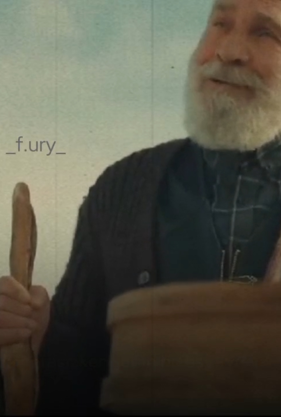 Kendinden başka kimseye görmüyor kimse...🥀 . #duygulsalvideolar  . #kesfett  . #kesfetbeni  . #fypシ  . #reelsinstagram  . #reels__tiktok  . @_f.ury_