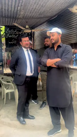 Had a great meetup with@Malik Faheem Khokhar #hanansaddu❤️❤️❤️ #modelofpolice #scientist_police #محکمہ_پولیس_حنان #inspirationofpolice #lahorepolice #hsr_ronak #forupage 