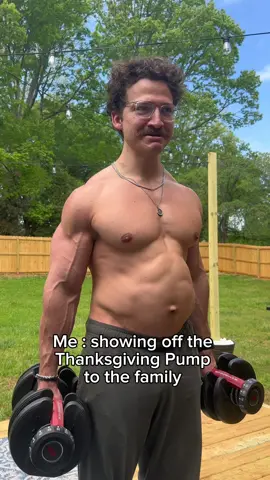 Can’t let the cals go to waste 😂 Happy Thanksgiving everyone!  #gym #Fitness #fit #workout #thanksgiving 