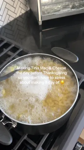 What have we all done without @Tini👩🏼‍🍳🔥 all this time 😌 #macandcheese #tinimacandcheese 