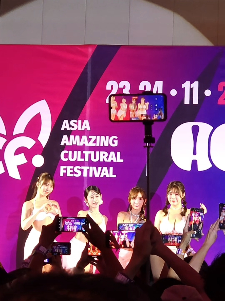 🥰📸 #ไอกะยามากิชิ #AyakaYamagishi  #คาเรนยูซุริฮะ #KarenYuzuriha  #มินาโมะ #MINAMO    #เรนโกโจ #RenGojo  #AsiaEntertainmentExpo2024  #AEE2024 #AACF2024  #ม๊ะดูกัน 