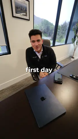 Kolin’s impression of new employees. Do you think you could do this job? #FlyAmalfi #PrivateJet #Business #Sales 