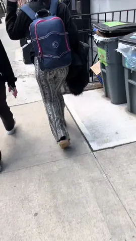Yeah i’m bouta go crazy on her. I got super lucky #candidfyp #candidforyou #candidfypage #candidcreep #nyc 