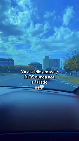 #yacasidiembre#yDiosnuncanisafallado#graciasDiosportusbendiciones#escuchelavozquebienedelcielo✨🥰