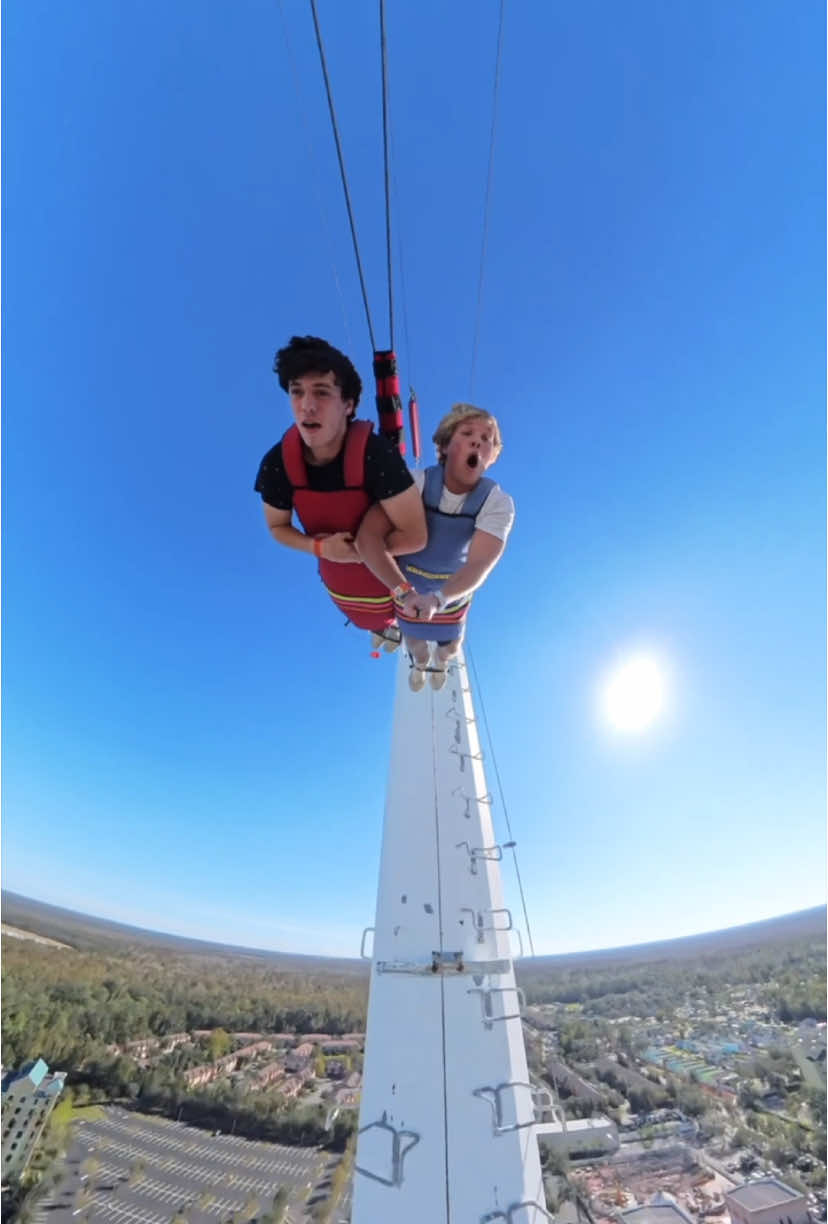 Worlds tallest skycoaster at @Fun Spot America Theme Parks #florida #worldrecord 