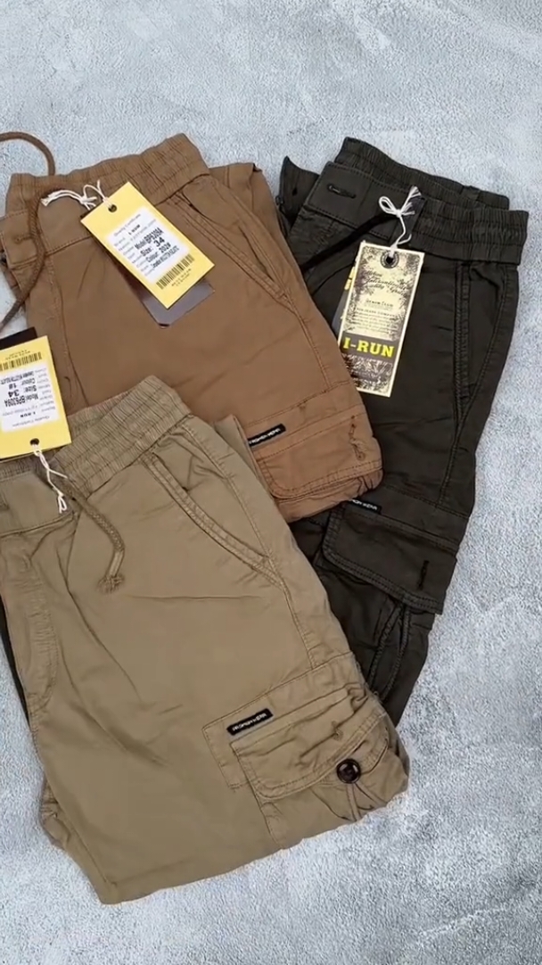 ⛰️ PANTALON CARGO JOGGER IMPORTADO ✴️ Varios Modelos. ✴️ Envios a todo el pais. ✴️ Aceptamos todos los medios de pagos. ✴️ TALLES : 38 - 56 ✴️ COLORES : - NEGRO - CAMEL - VERDE MILITAR - GRIS TOPO ✴️ EXCELENTE CALIDAD ✴️ WHATSAPPP = 1171081139 #pantalon #cargo #jogger #irun #feria #lasalada #urkupiña #trekking #Hiking 